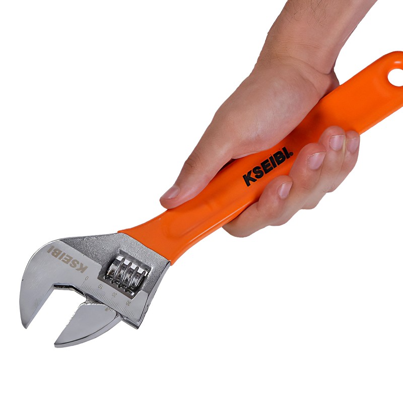 ADJUSTABLE WRENCH/PVC